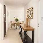 Appartement Elegant T3 Neuf, 6 Pers, Clim, Balcon, Pkg Gratuit, 5 Min Du Port *